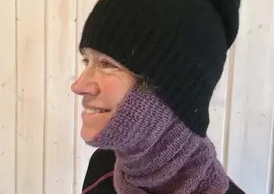 Woman wears balaclava for cross country skiing