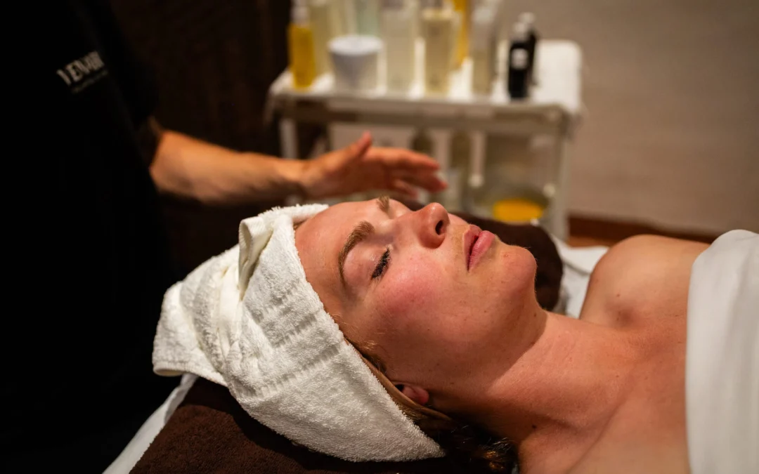 Massasje og behandlinger